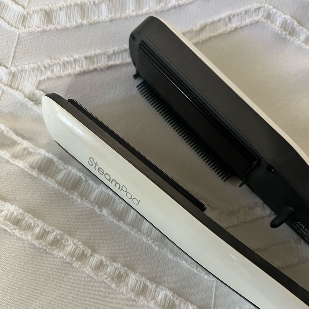 L’Oreal Steampod - White - Perfect Condition